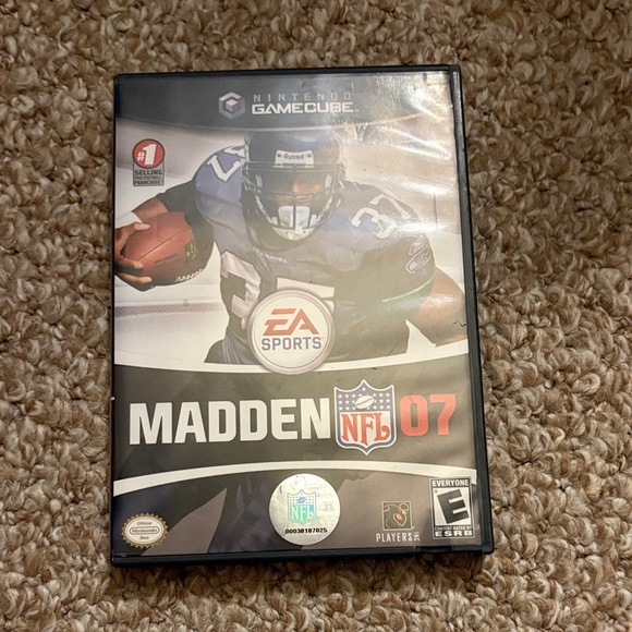 Ea Sports Other - Madden NFL 07 GameCube Game​